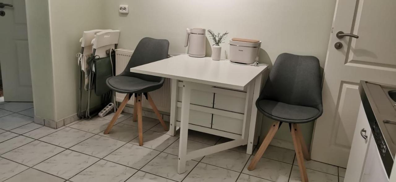 Ruhige Wohnung, Citynah Und Kinderfreundlich